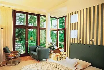 Privathotel Lindtner Hamburg-Harburg 5*,